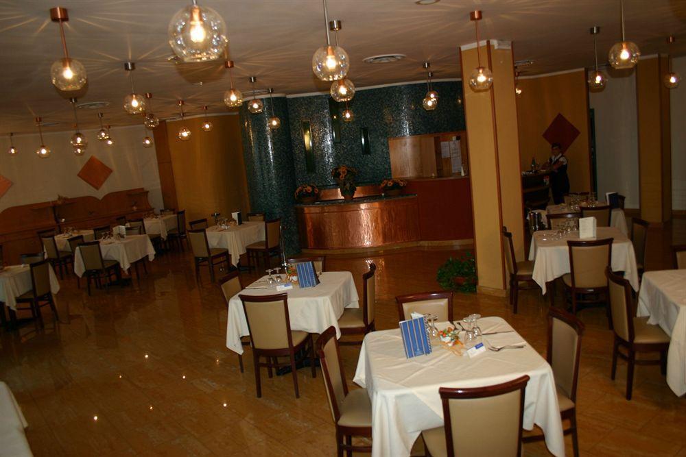 Millennium Gold Hotel Nápoles Exterior foto