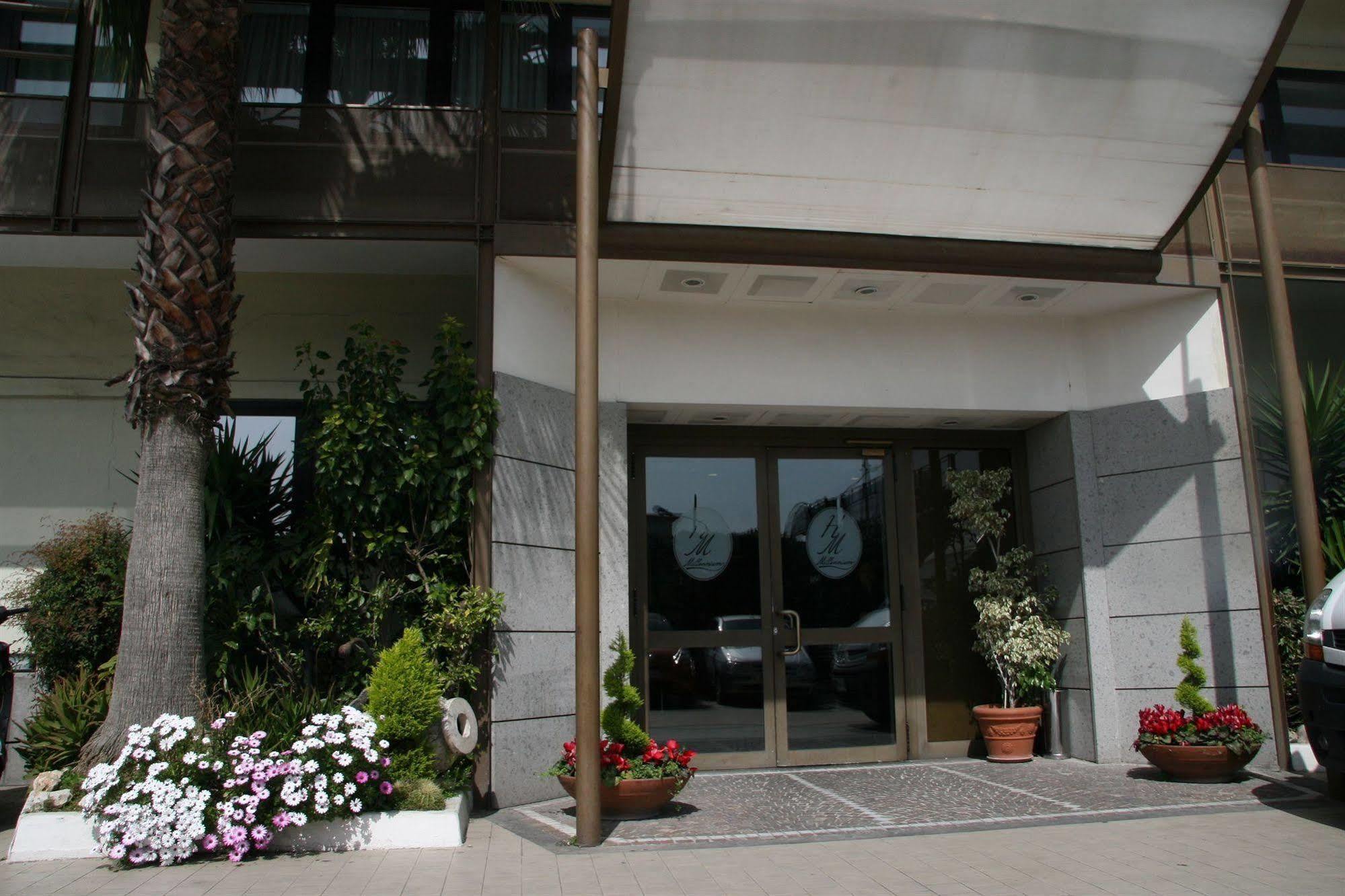 Millennium Gold Hotel Nápoles Exterior foto